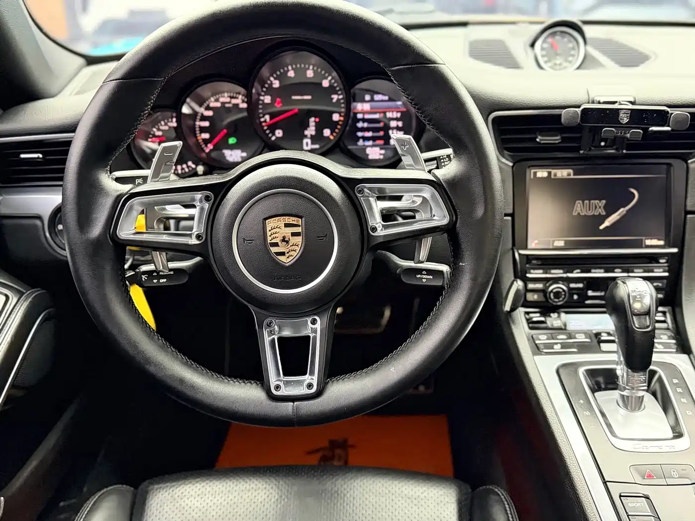Photo 9 - Porsche 911