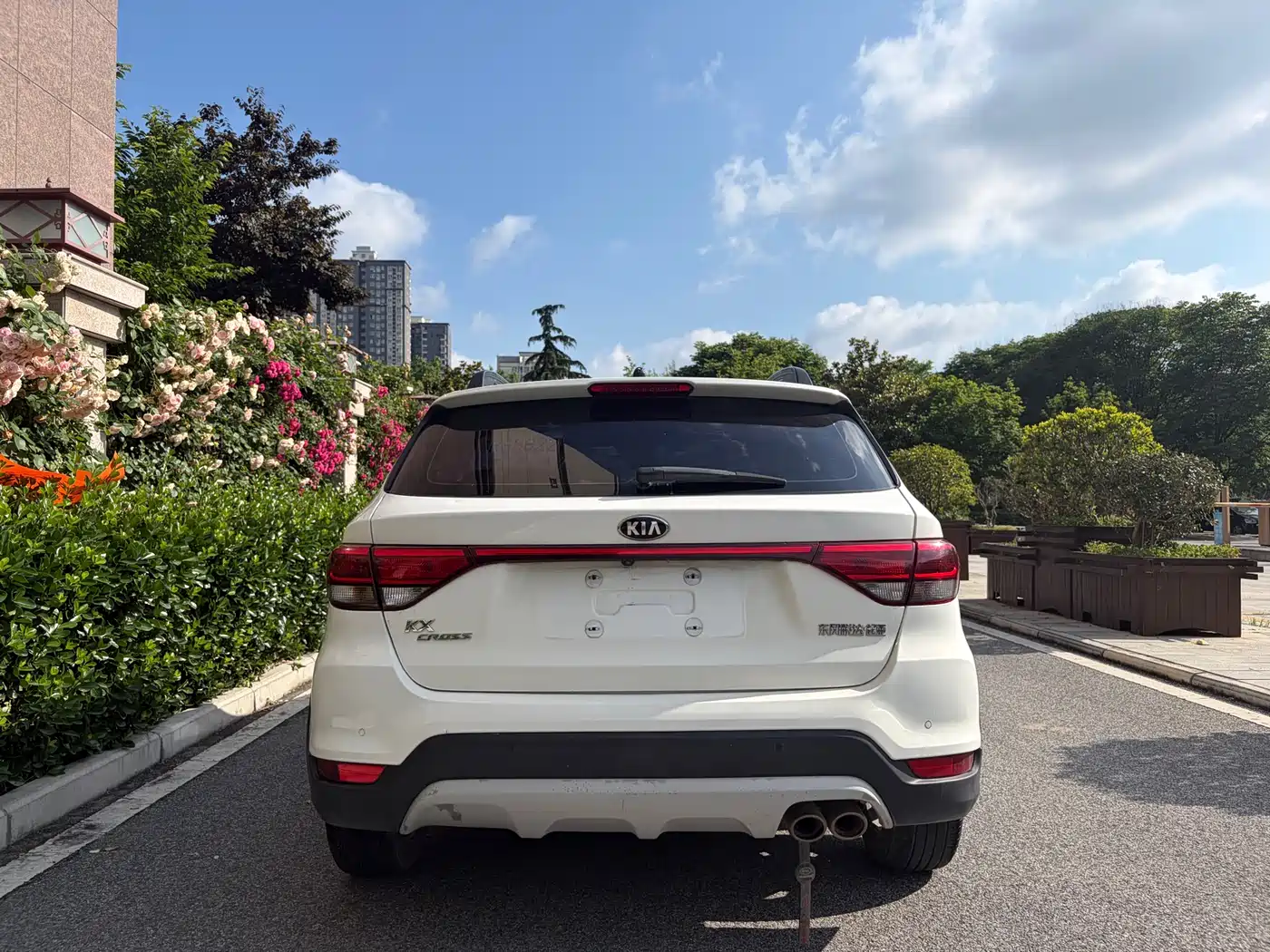 KIA KX CROSS