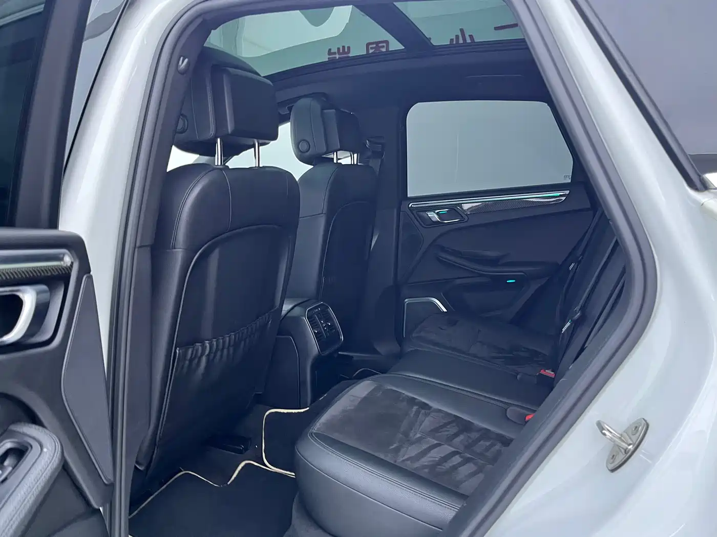 Porsche Macan 2014 Macan S 3.0T фото 15