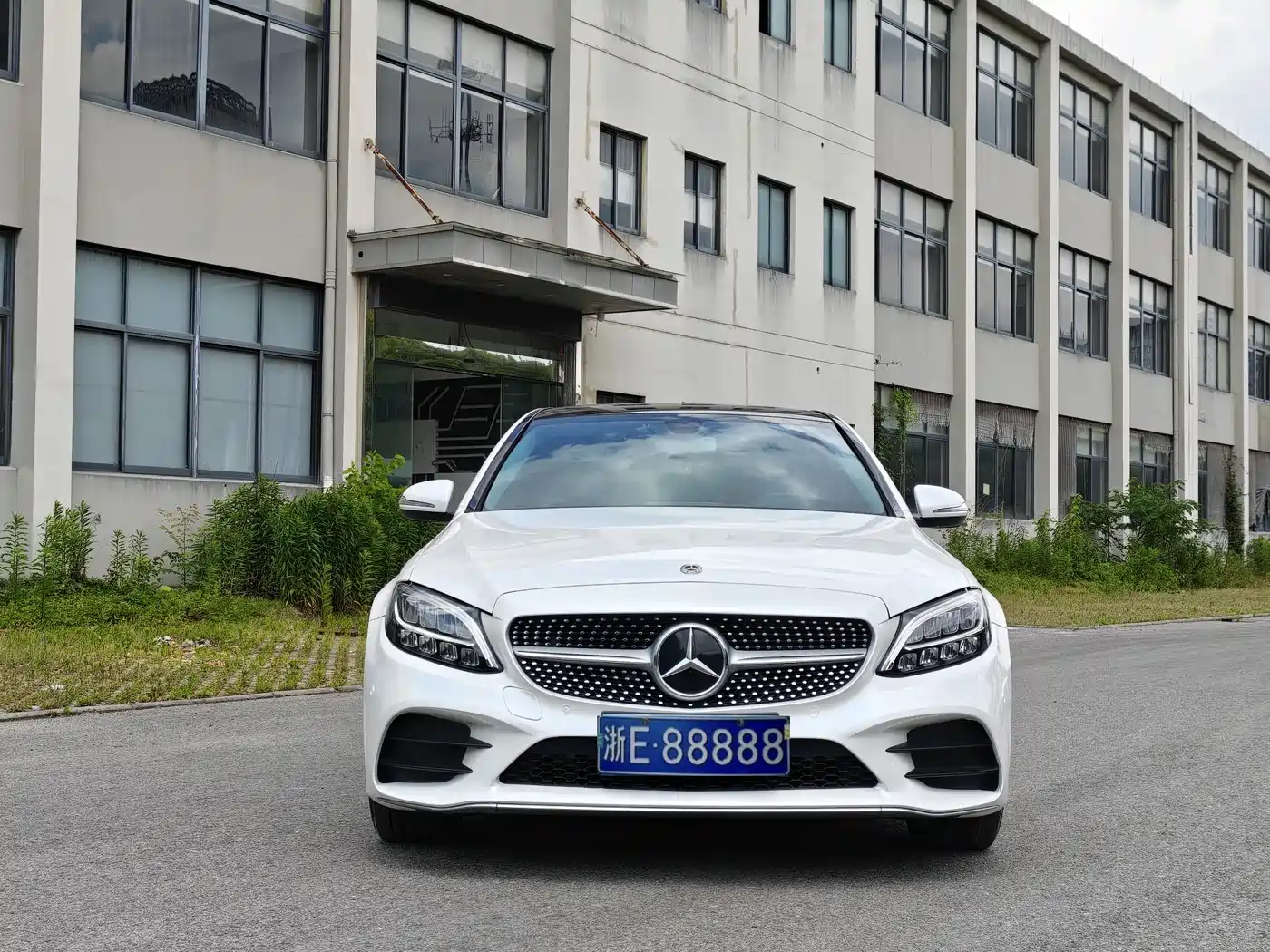 Mercedes-Benz C-Class 2020 Facelift C 260 L Sport фото 2