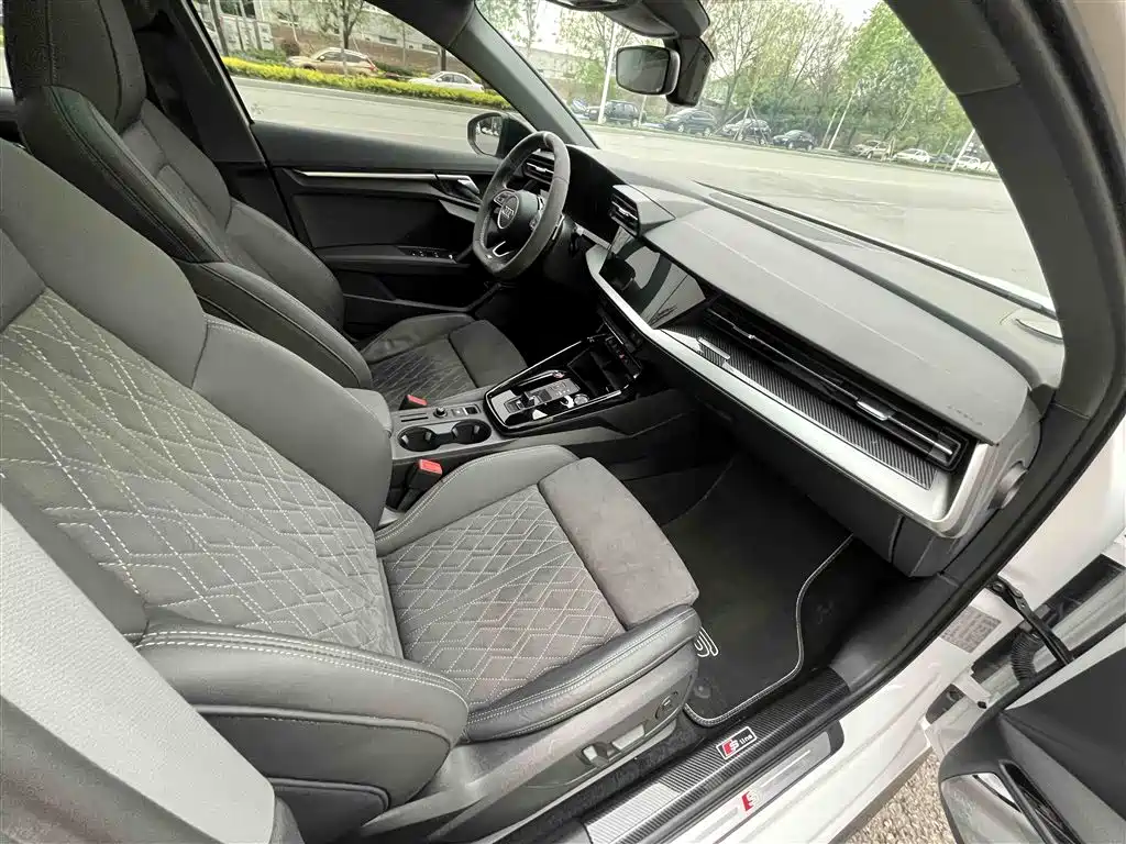 Audi A3 2021 A3L Limousine 35 TFSI Luxury Sport фото 18