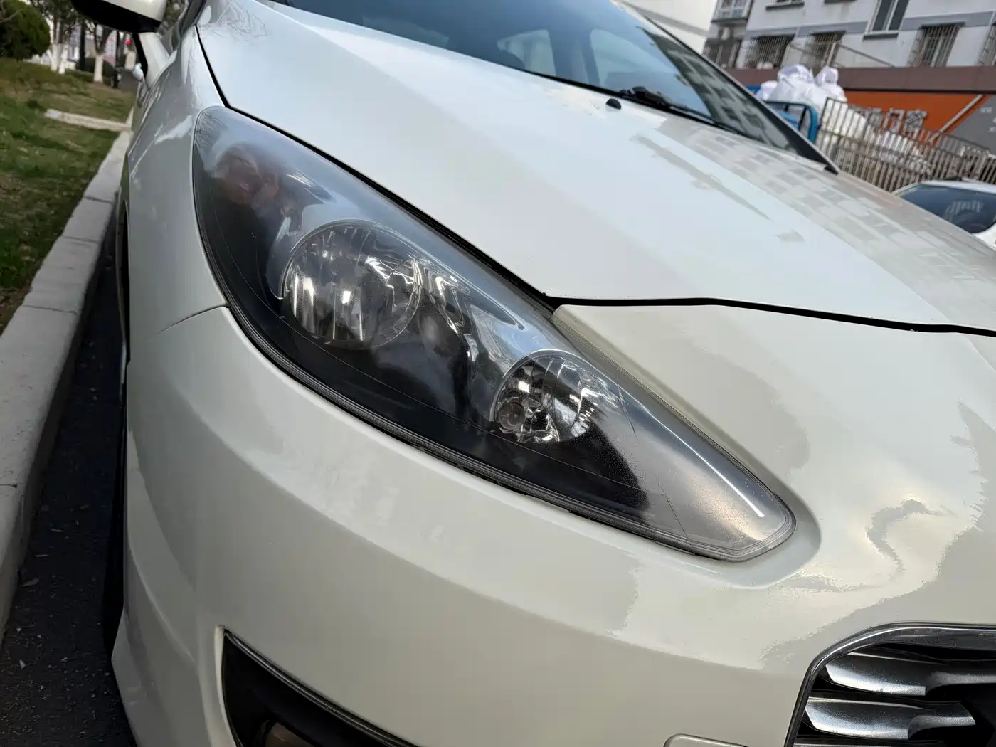 Peugeot 308 2014 2014 Model Joy Edition Classic 1.6L Automatic Trend Style