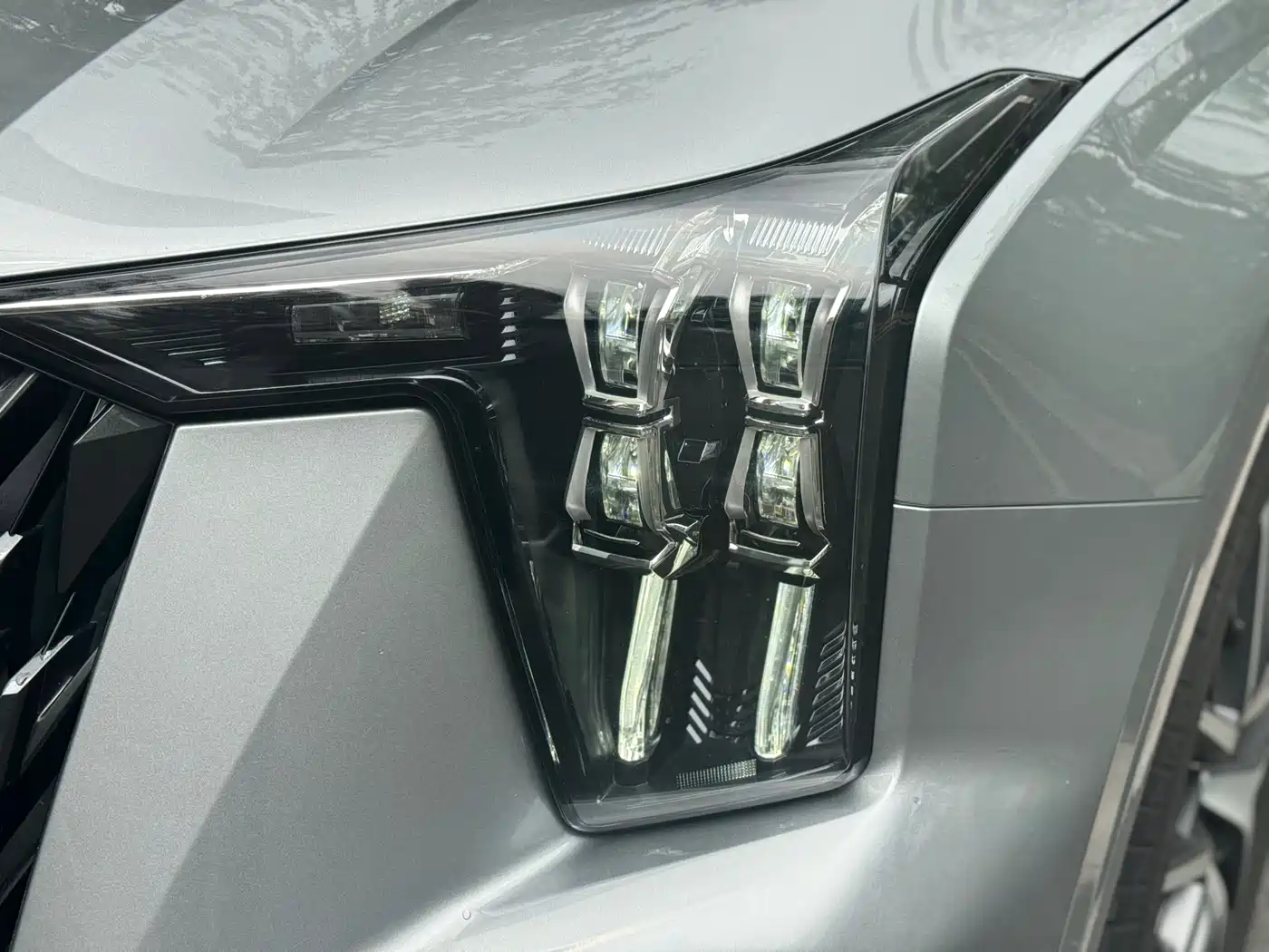 GAC Trumpchi Trumpchi GS8 2024 Dual Engine Series 2.0TM 4WD Premium Edition фото 21