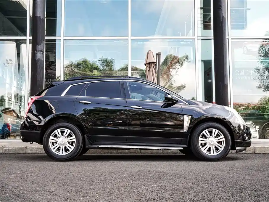 Cadillac SRX 2014 3.0L Elite Model фото 5