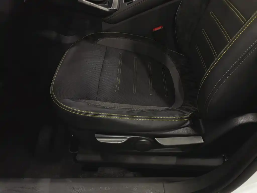 Baojun RS-3 2020 2020 1.5L CVT 24-hour Online Elite Model