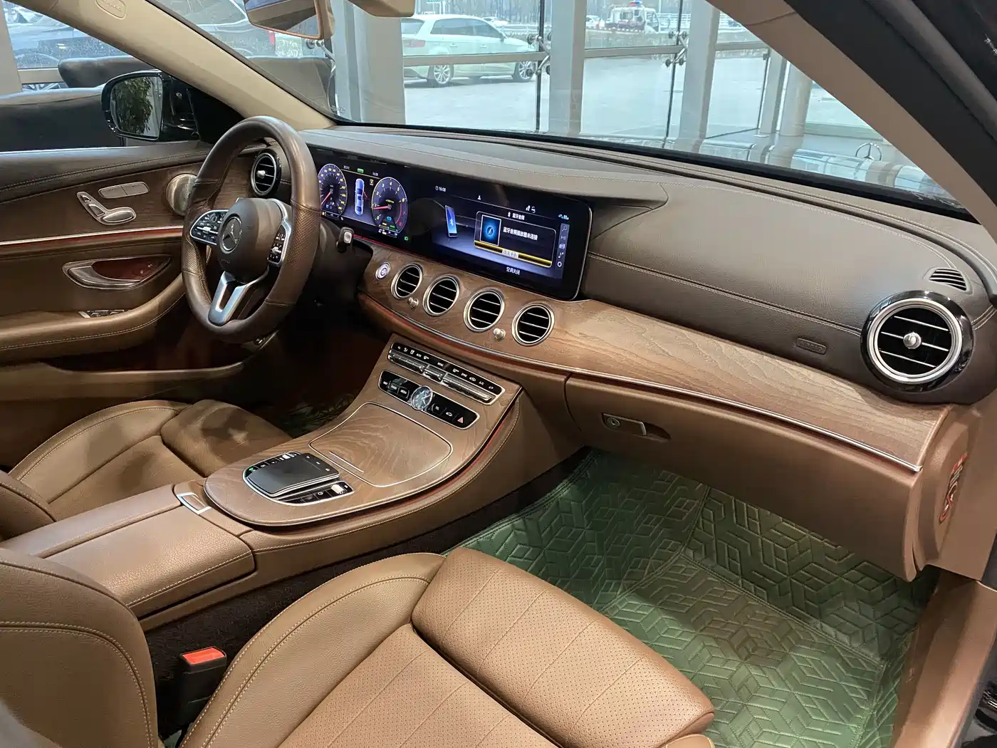 Mercedes-Benz E-Class 2020 E 260 L 4MATIC фото 12