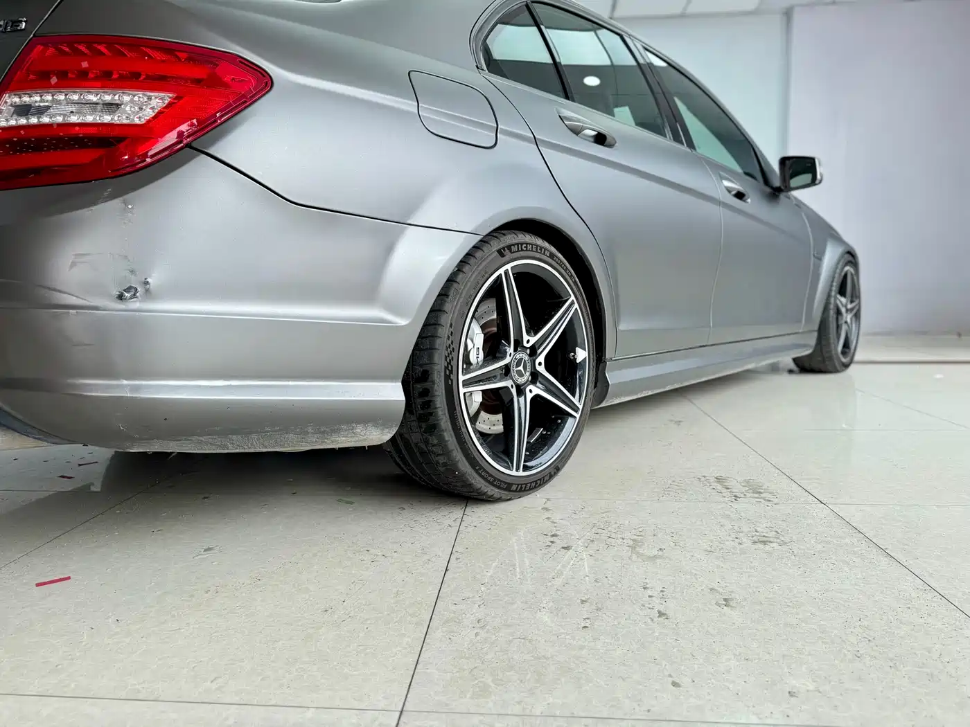 Mercedes-Benz C-Class AMG 2010 AMG C 63 Sport Enhanced Edition фото 22
