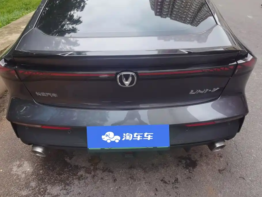 Changan UNI-V iDD 2023 2023 ZhiDian iDD 1.5T 113km Smart Fun Edition
