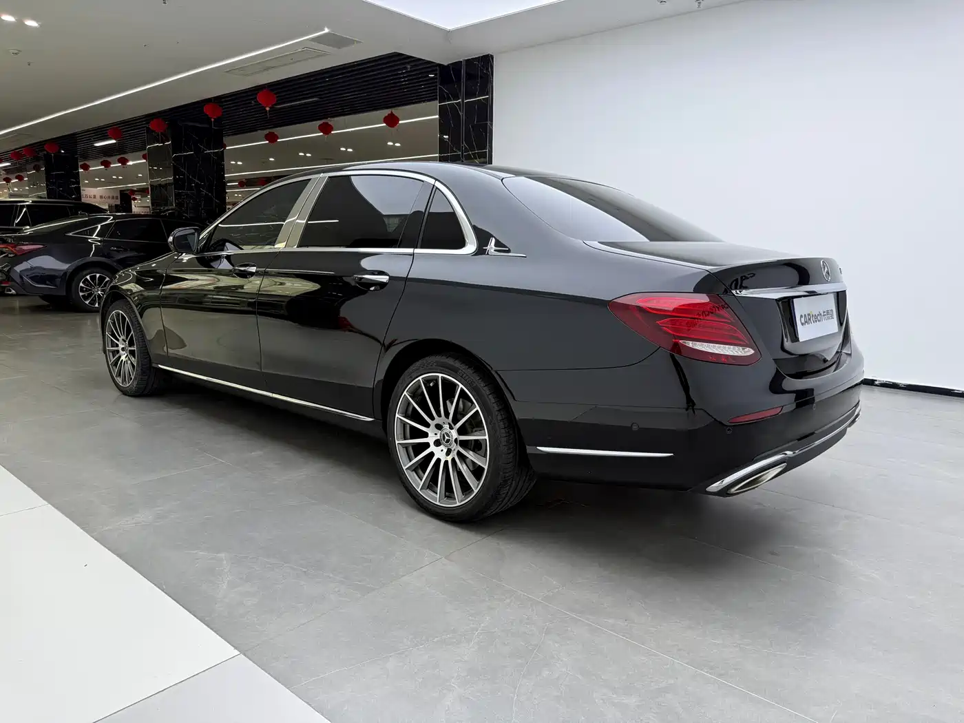 Mercedes-Benz E-Class 2018 E 200 L фото 4