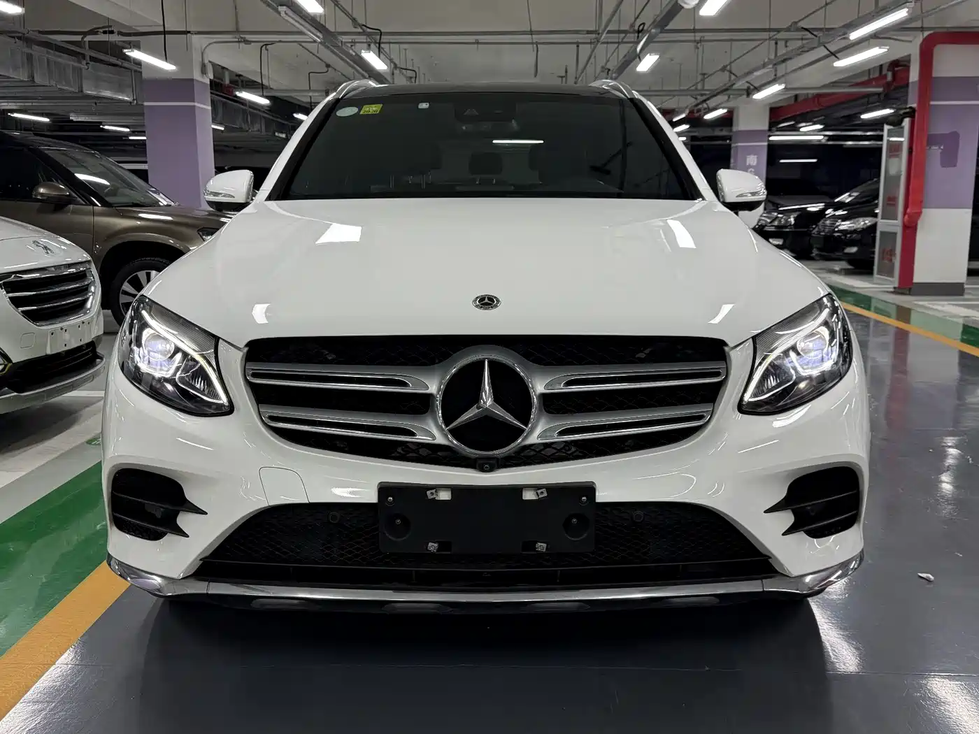 Mercedes-Benz GLC 2017 GLC 260 4MATIC Luxury фото 2