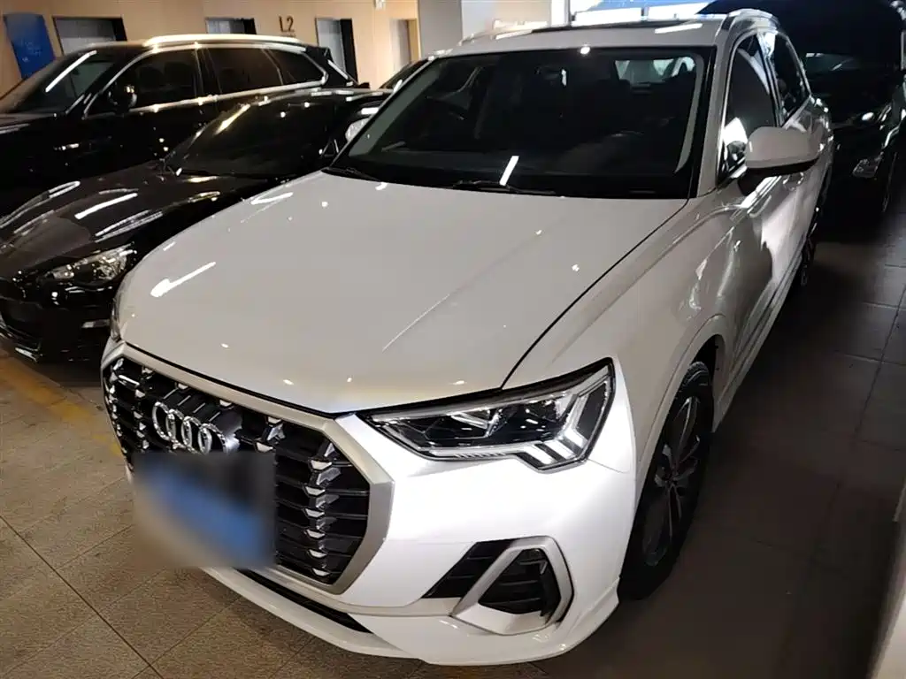 Audi Q3 2022 35 TFSI Progressive Dynamic