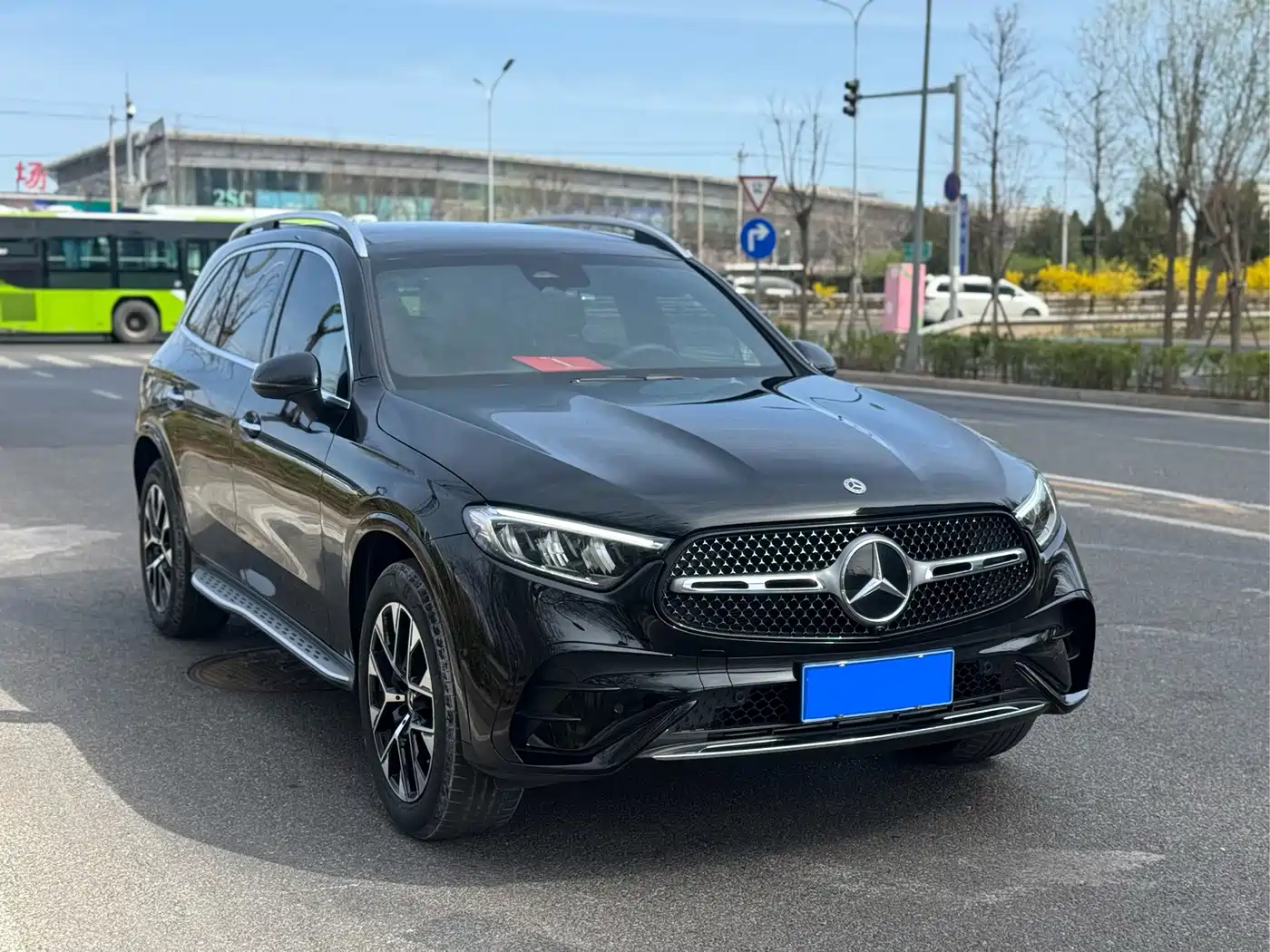Mercedes-Benz GLC 2024 GLC 260 L 4MATIC Luxury 5-seater фото 25