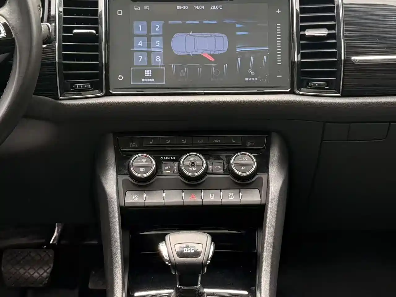 Škoda Kodiaq 2018 Facelift TSI330 5-seat 2WD Premium Luxury Edition фото 24
