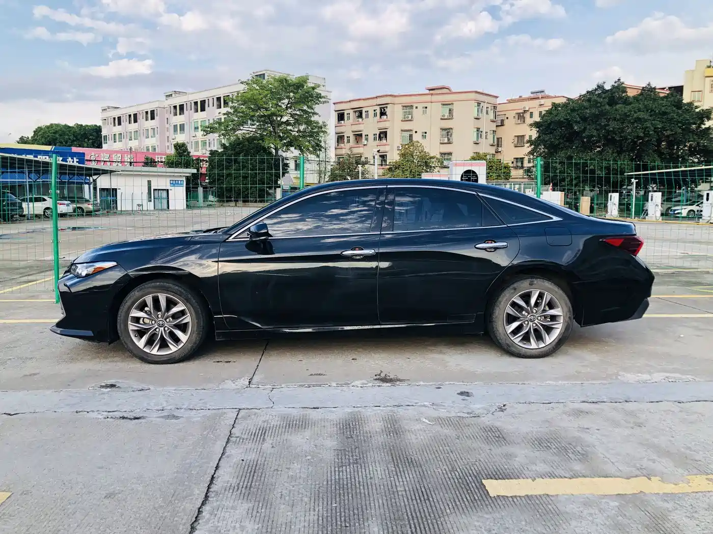 Toyota Avalon 2019 2.0L Luxury Edition (China VI) фото 7