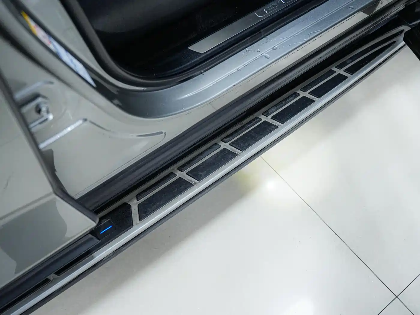 Lexus NX 2015 200 AWD Luxury фото 22