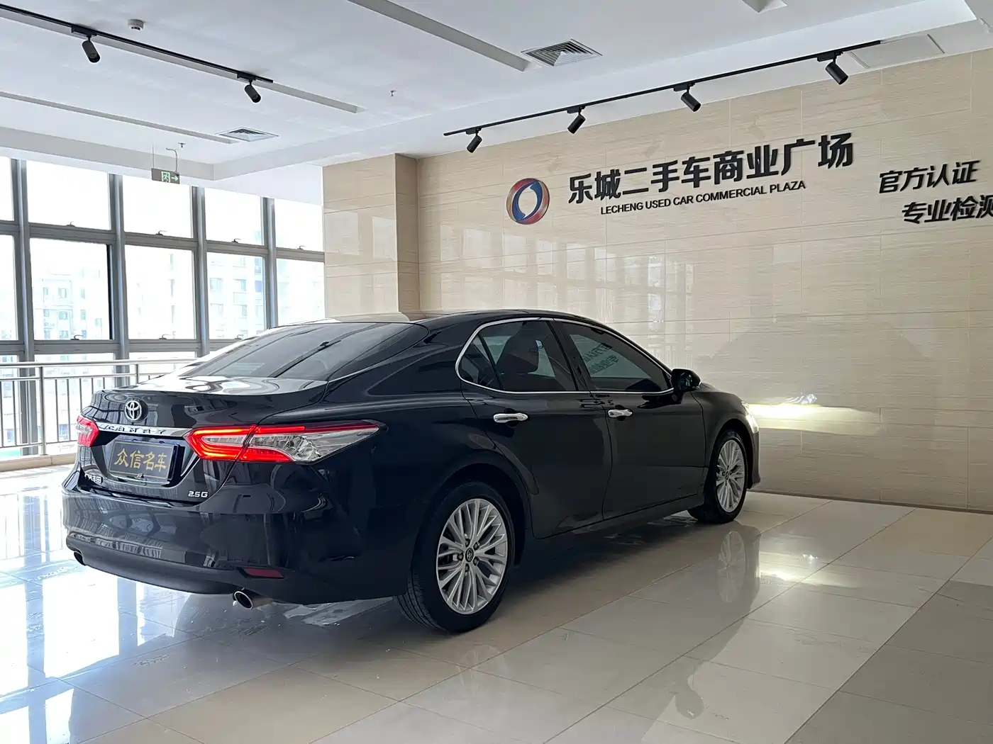 Toyota Camry 2019 Facelift 2.5G Luxury Edition фото 4