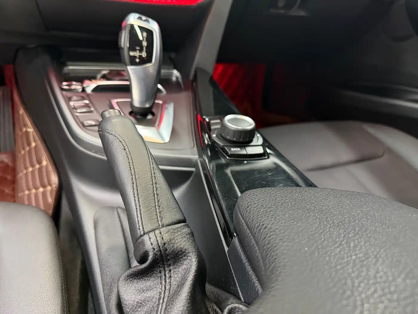 BMW 3 Series 2016 320Li Progressive фото 10