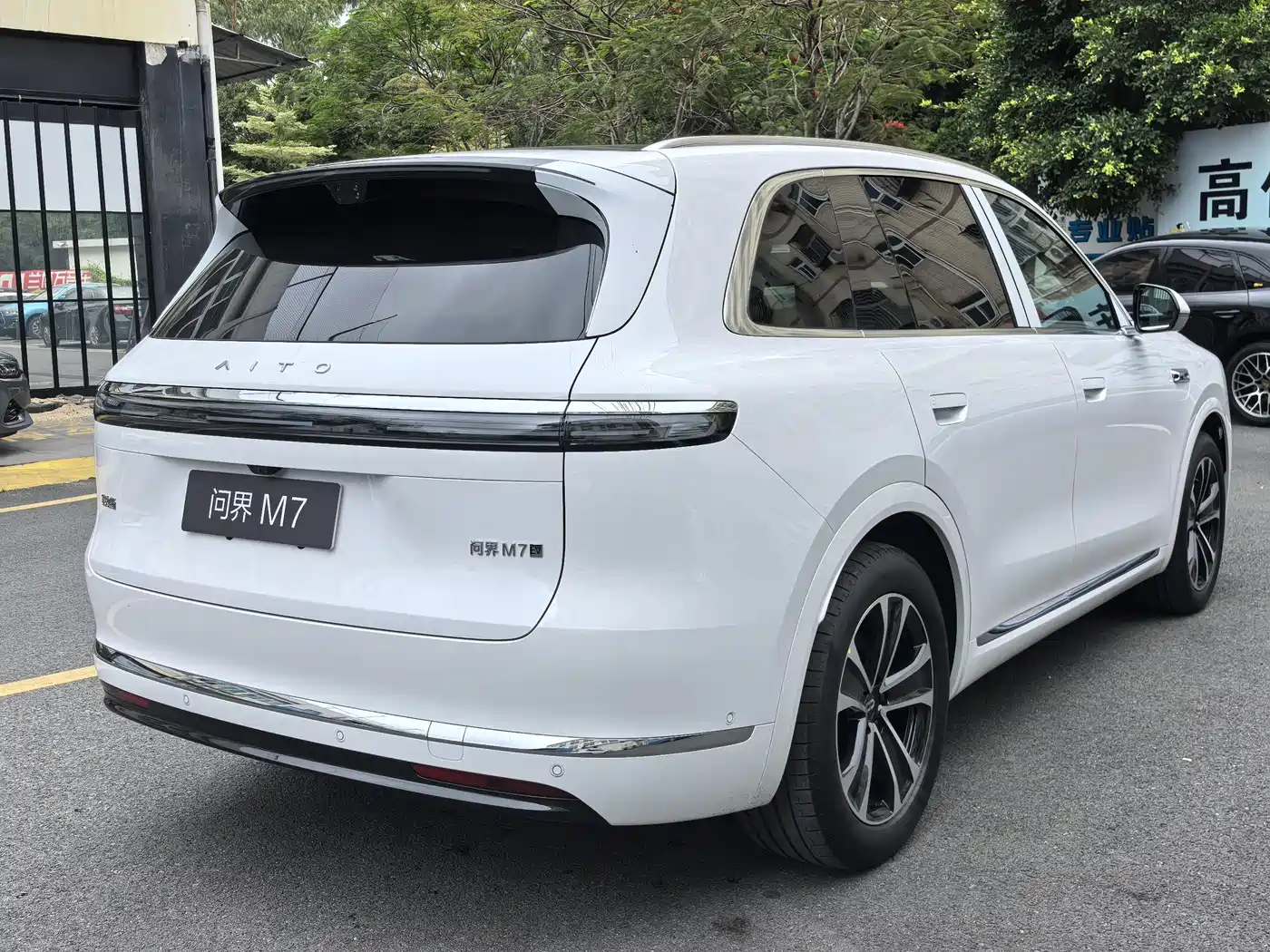 AITO Wenjie AITO M7 2026 Pure Electric Base Model 6-Seater фото 11