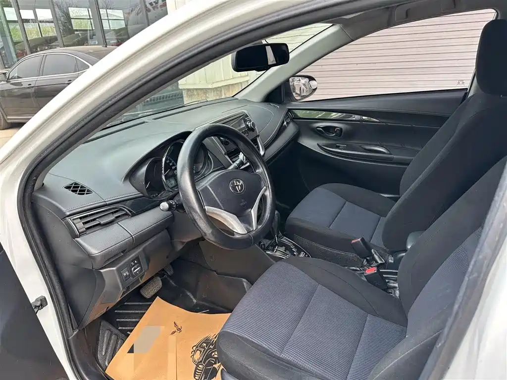Toyota YARiS L Zhi Xuan 2020 1.5L CVT Leading Edition фото 5