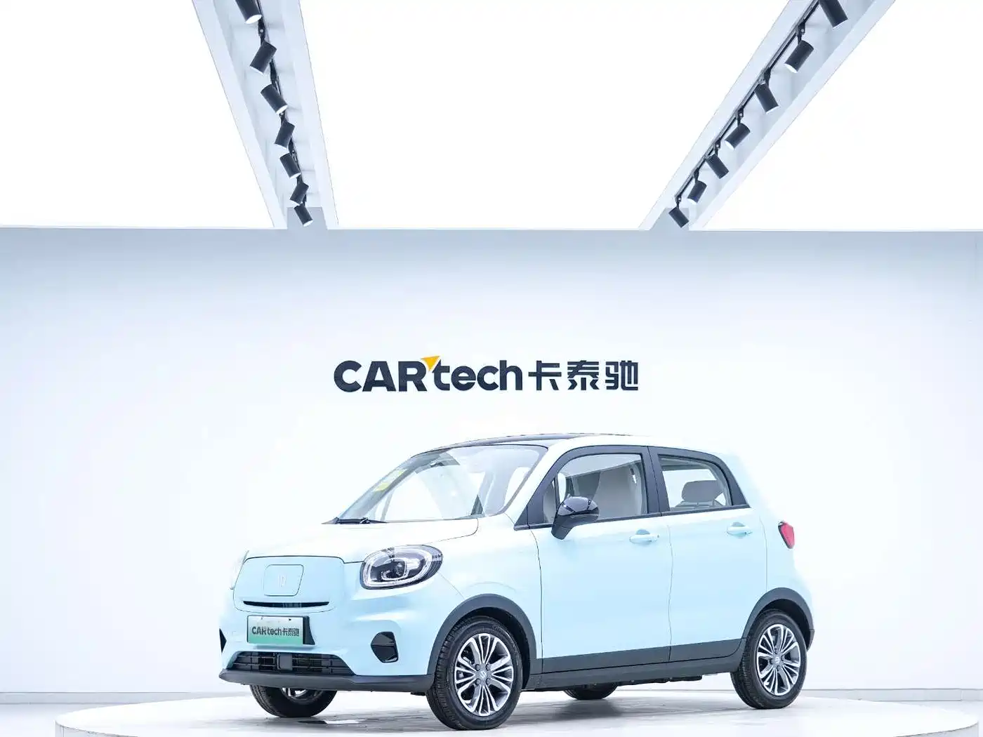 ZERO-RUNNING CAR ZERO RUN T03