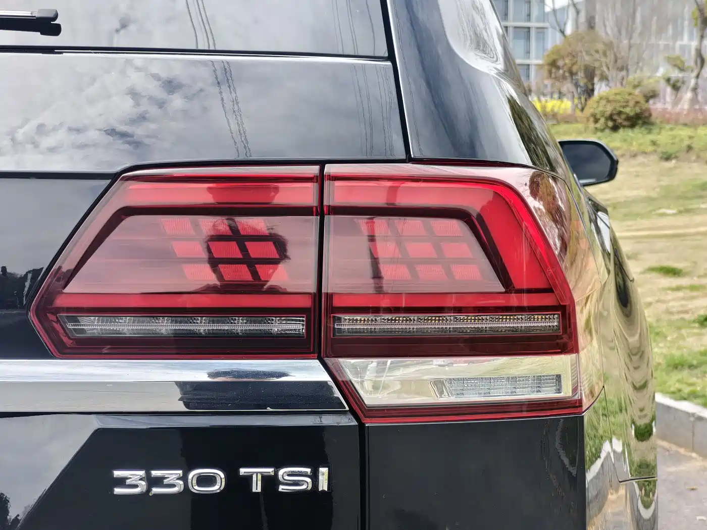 Volkswagen Teramont 2020 330TSI 2WD Luxury China VI фото 3