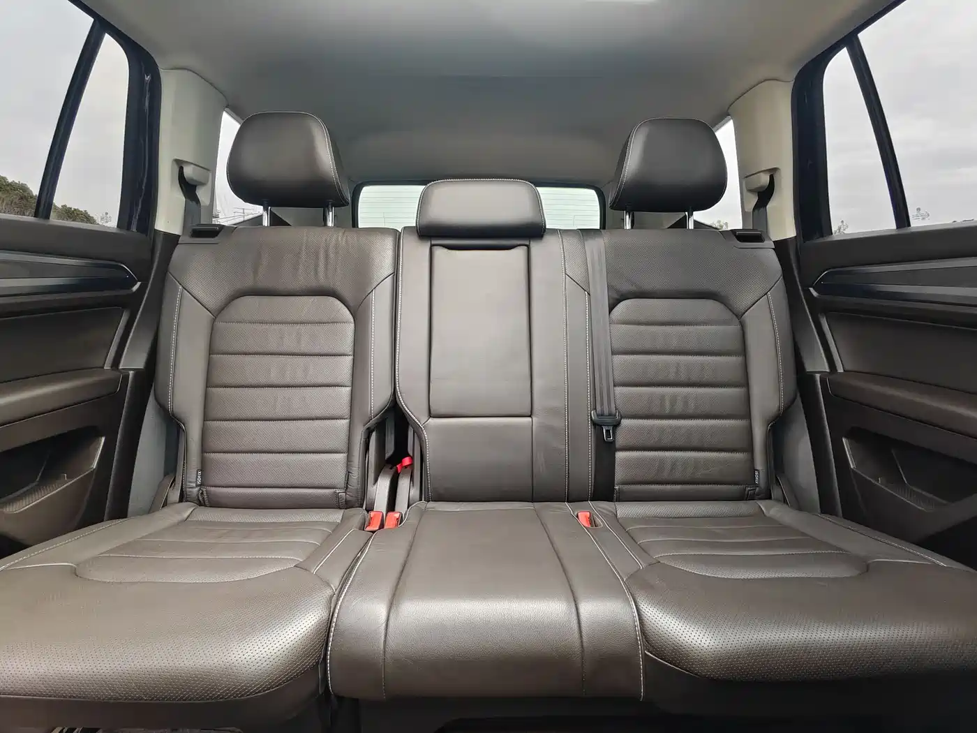 Volkswagen Teramont 2020 330TSI 2WD Luxury China VI фото 18
