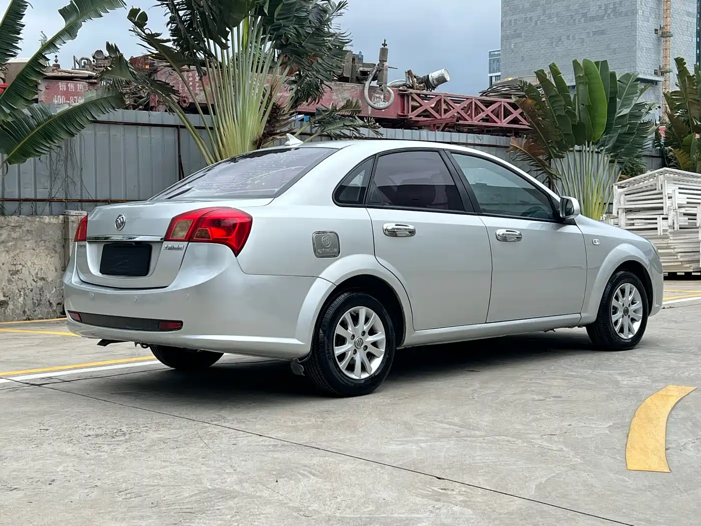 Buick Excelle 2015 1.5L Automatic Classic фото 7