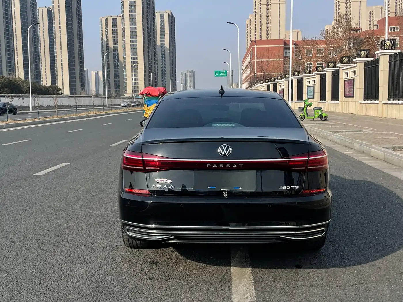 Volkswagen Passat 2025 Outstanding 380TSI Starlight Dragon Soaring Edition фото 12