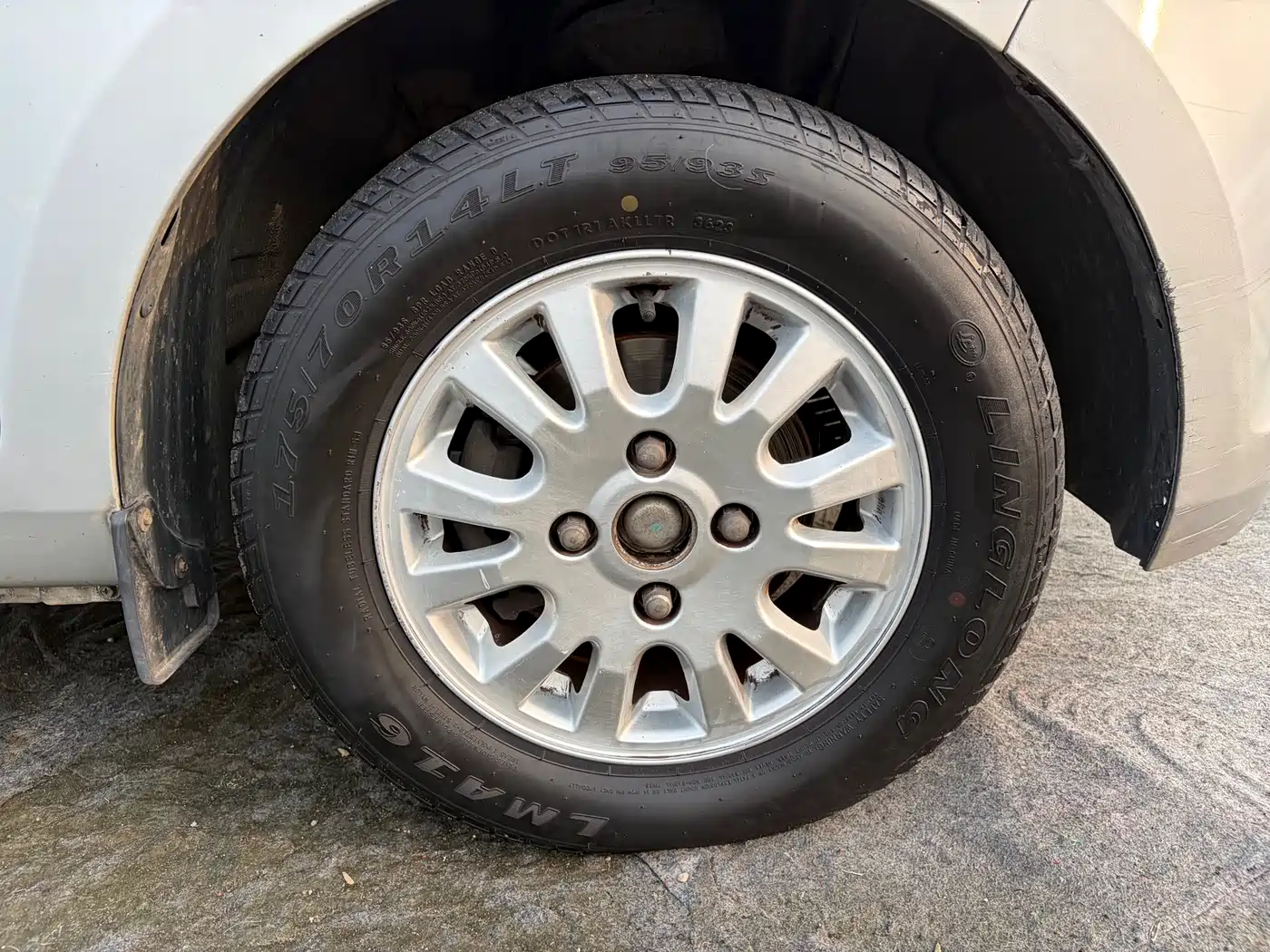 Фото 17 - Wuling Motors Wuling Rongguang V