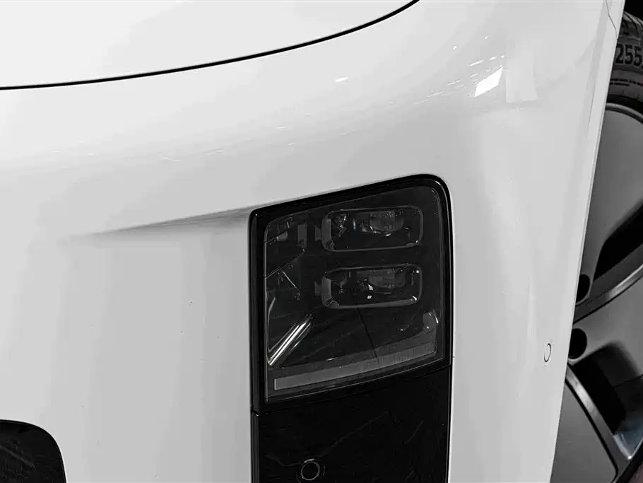 Li Auto Li i8 2025 2025 Standard Edition