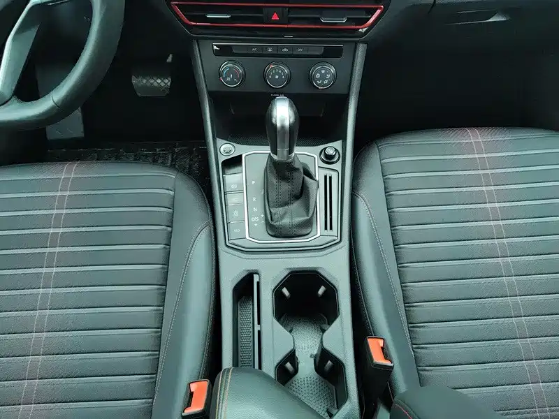 Volkswagen Lavida, миниатюра 7