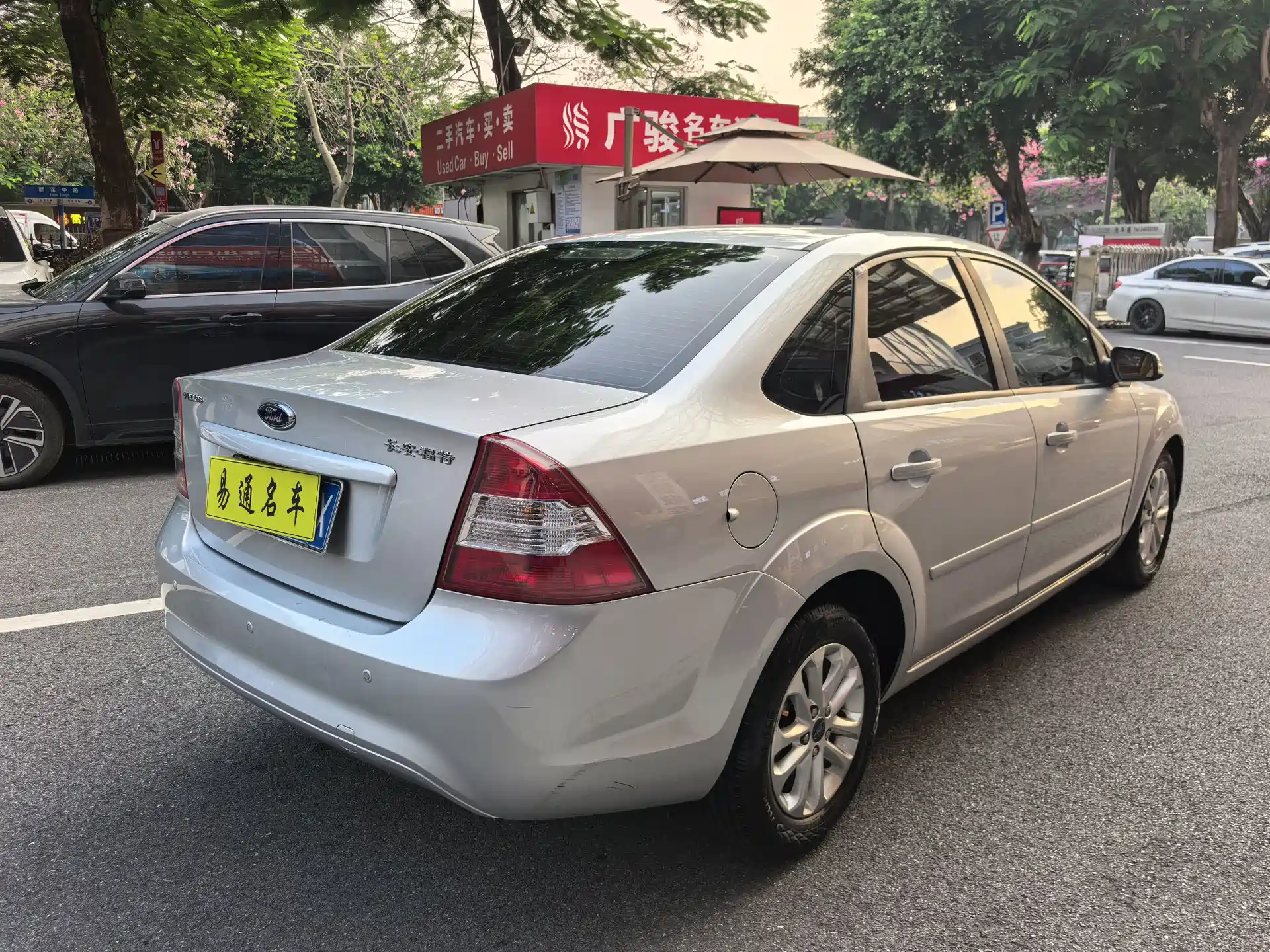 Photo 3 - Ford Focus