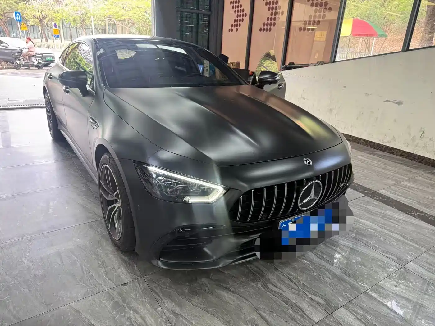 MERCEDES-BENZ AMG GT