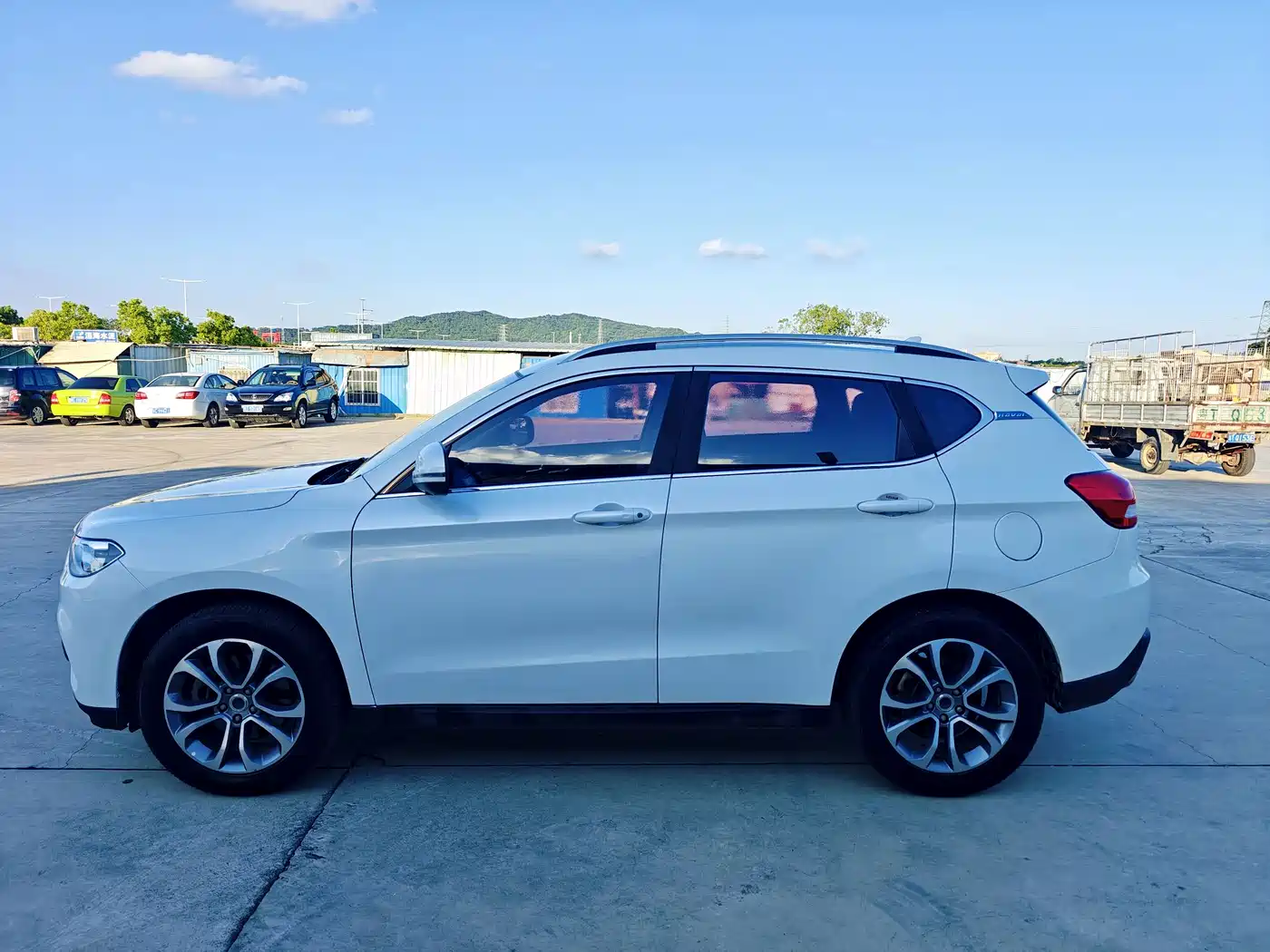 Фото 4 - Haval H2