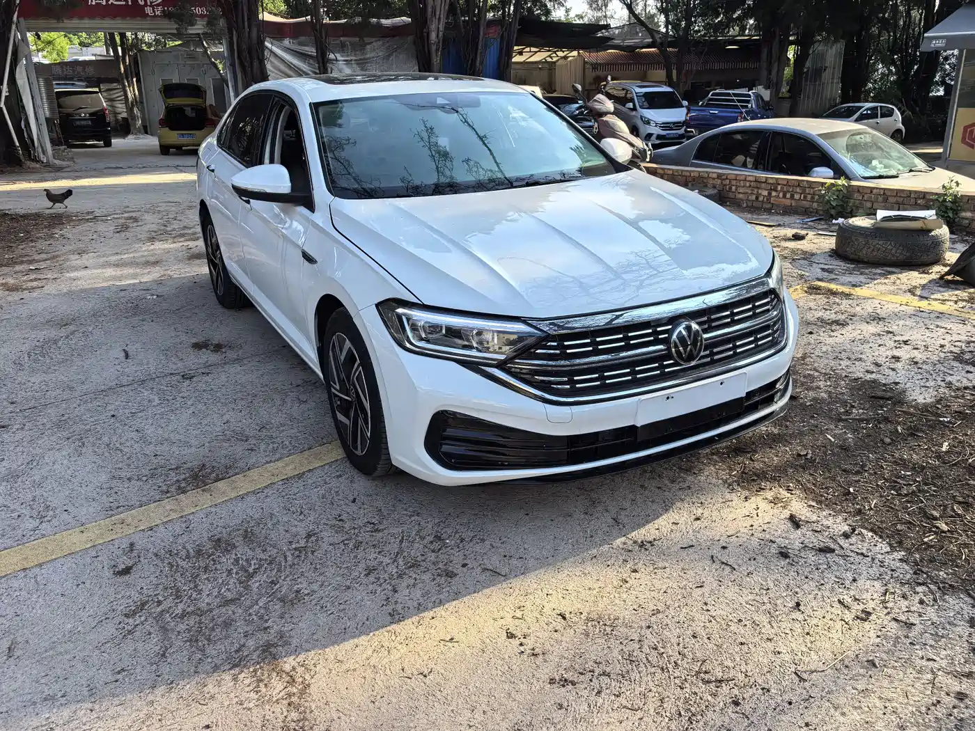 Volkswagen Sagitar 2024 300TSI DSG Surpass Edition фото 3
