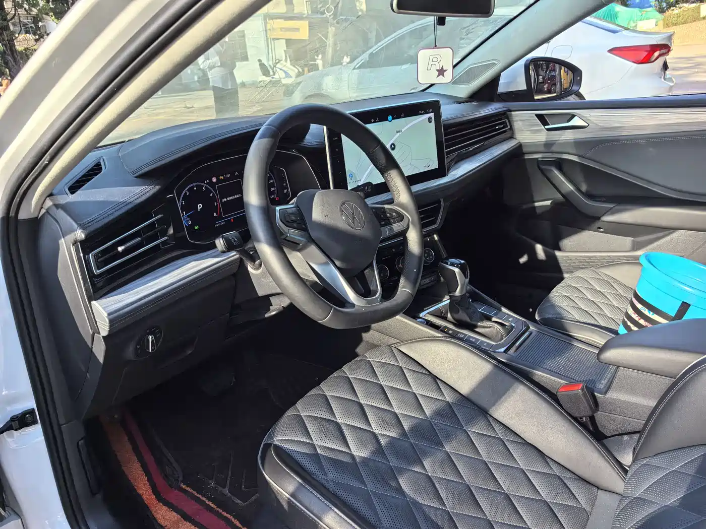 Volkswagen Sagitar 2024 300TSI DSG Surpass Edition фото 4
