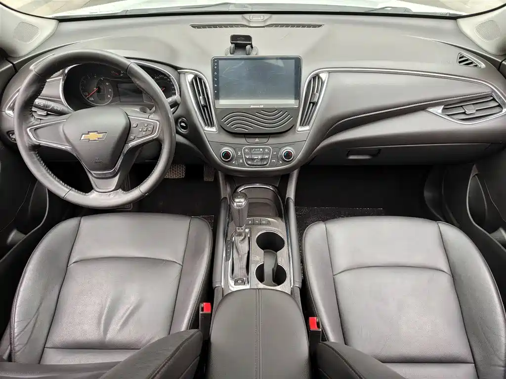 Chevrolet Malibu XL 2017 1.5T Auto Sport Edition фото 16