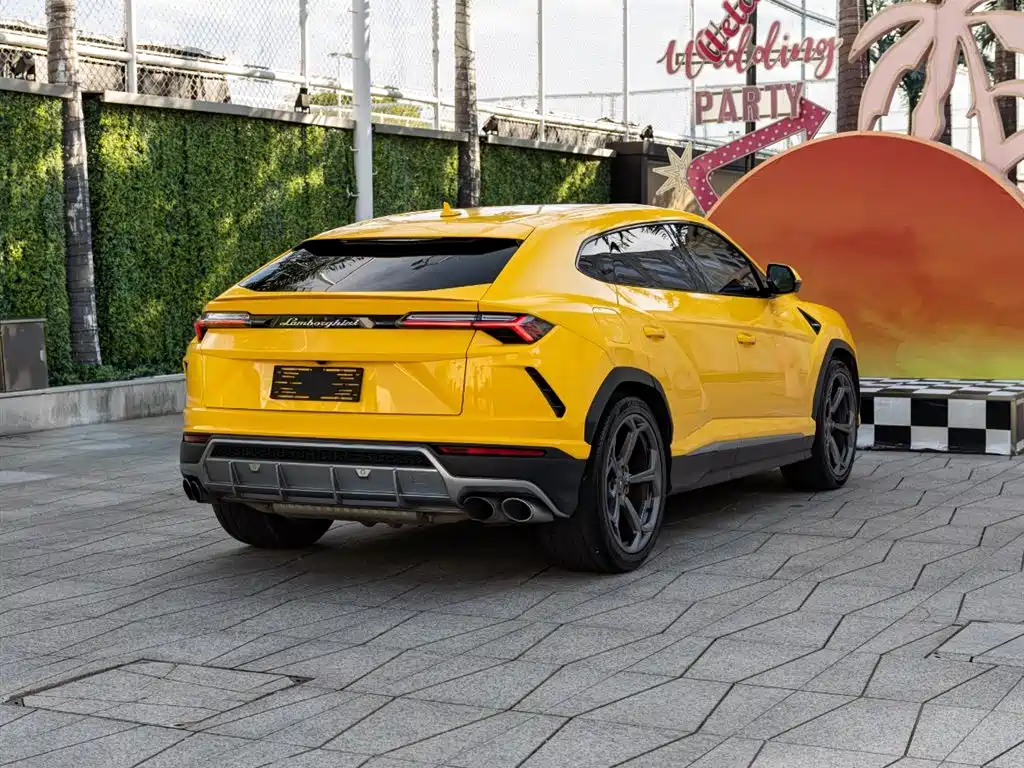 Lamborghini Urus 2023 2021 4.0T V8