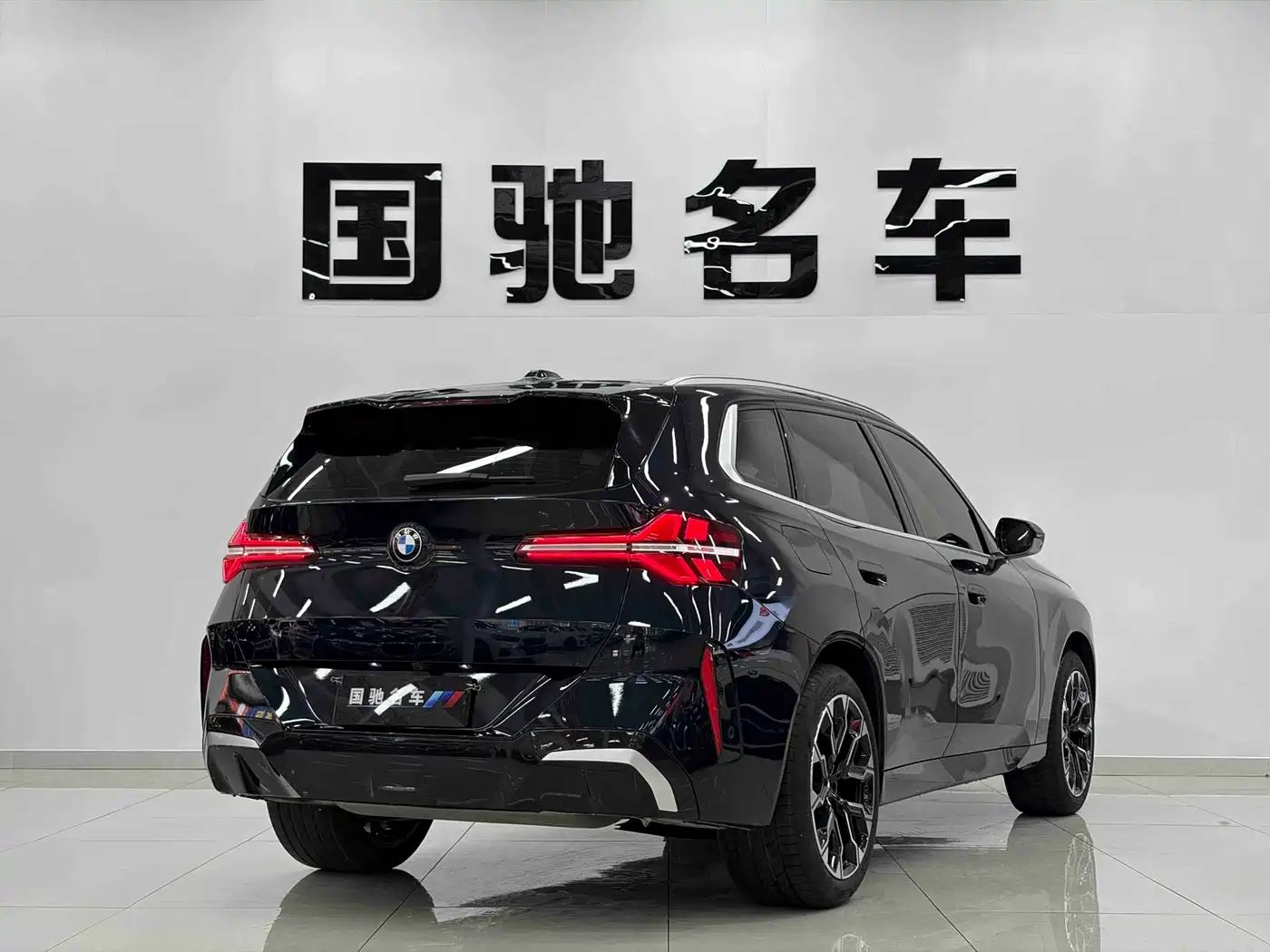 BMW X3 2025 xDrive30L Leading M Sport Package фото 5