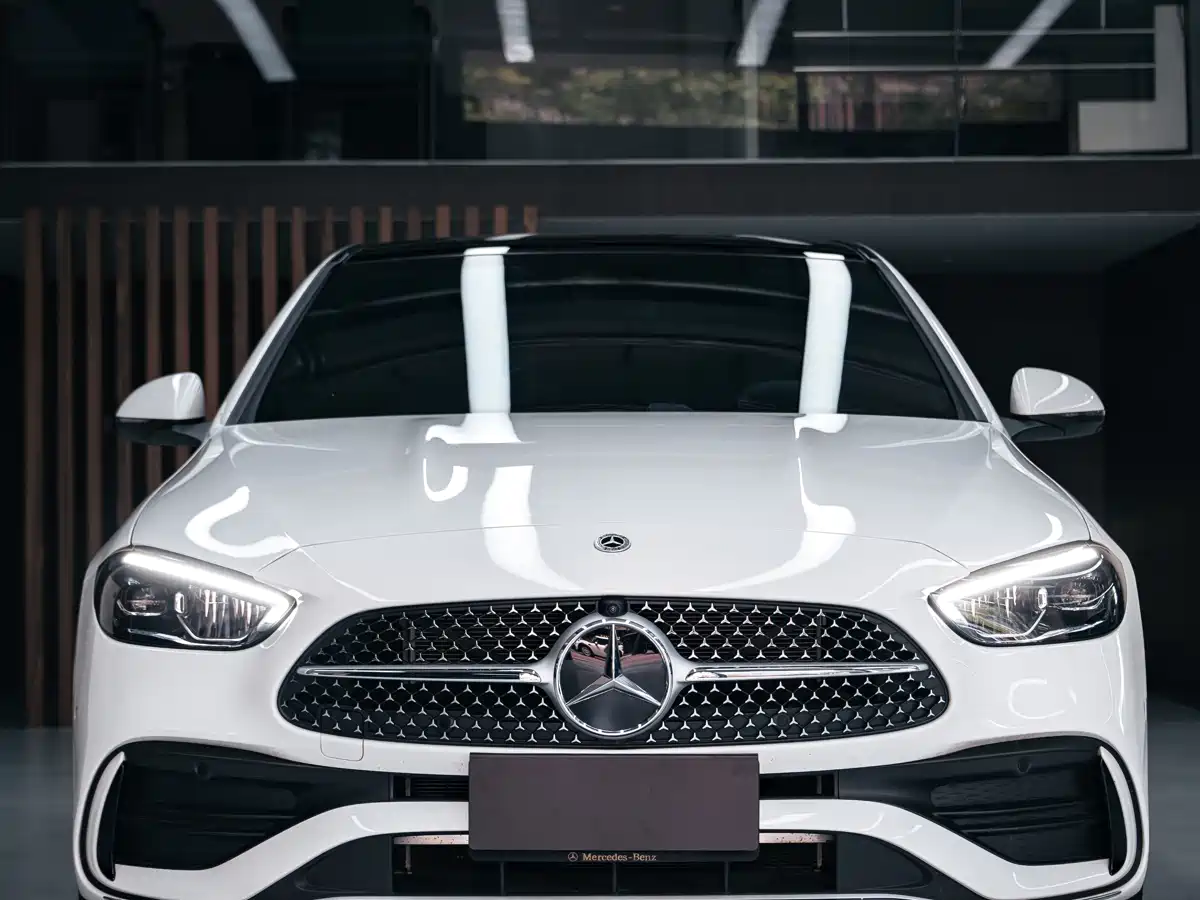 Mercedes-Benz C-Class 2025 C 260 L Sport Edition фото 2