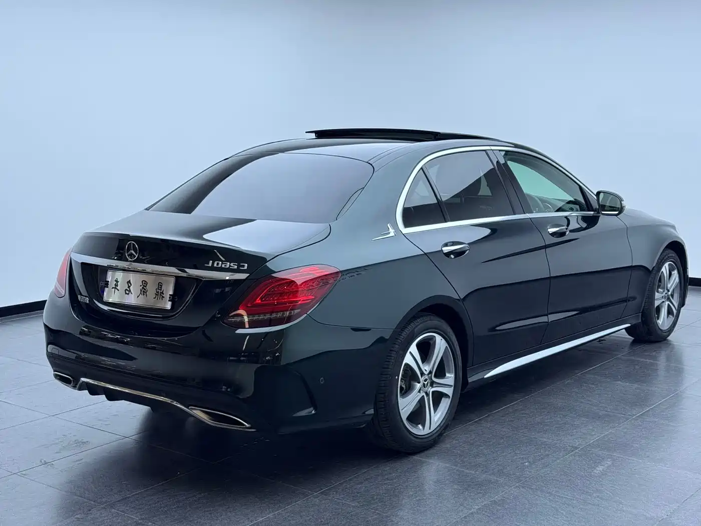 Mercedes-Benz C-Class 2020 C 260 L Sport фото 4