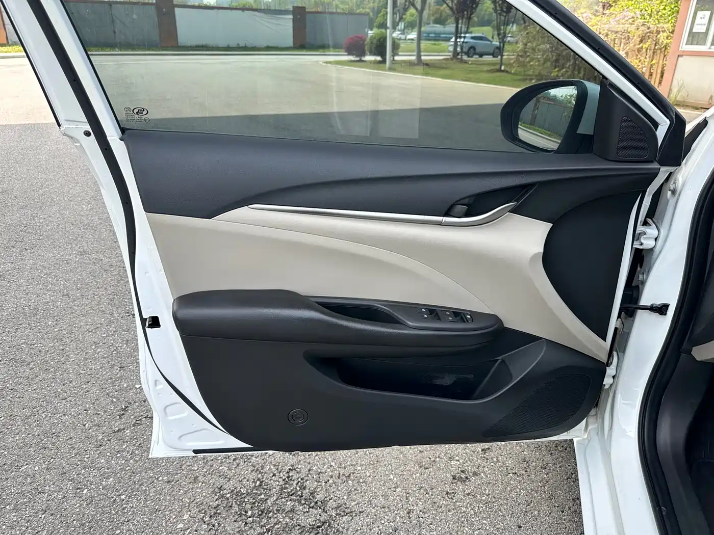 Buick Excelle 2015 15N Automatic Progressive фото 4