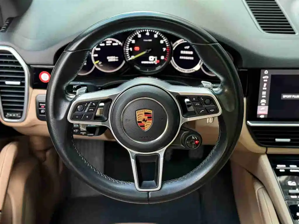 PORSCHE CAYENNE NEW ENERGY