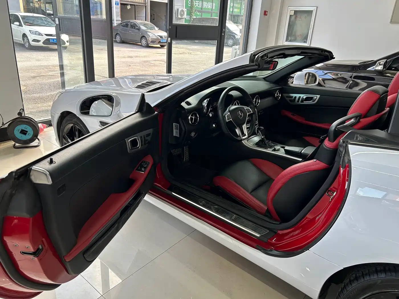 Mercedes-Benz SLK-Class 2014 2011 SLK 200 Fashion
