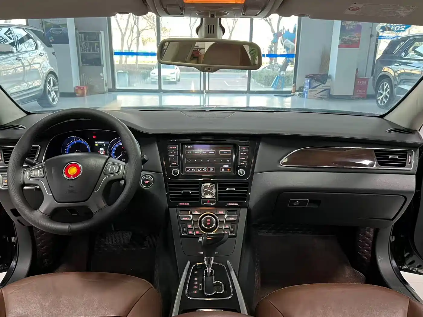 Hongqi H7 2015 2.0T Luxury фото 10