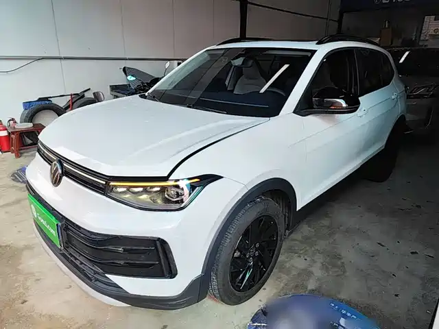 Volkswagen Tharu 2025