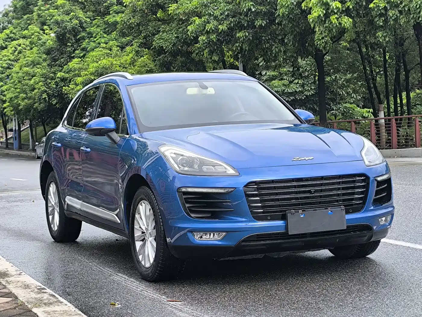 Zotye SR9 2017 2017 2.0T Auto Ultimate Heart Edition