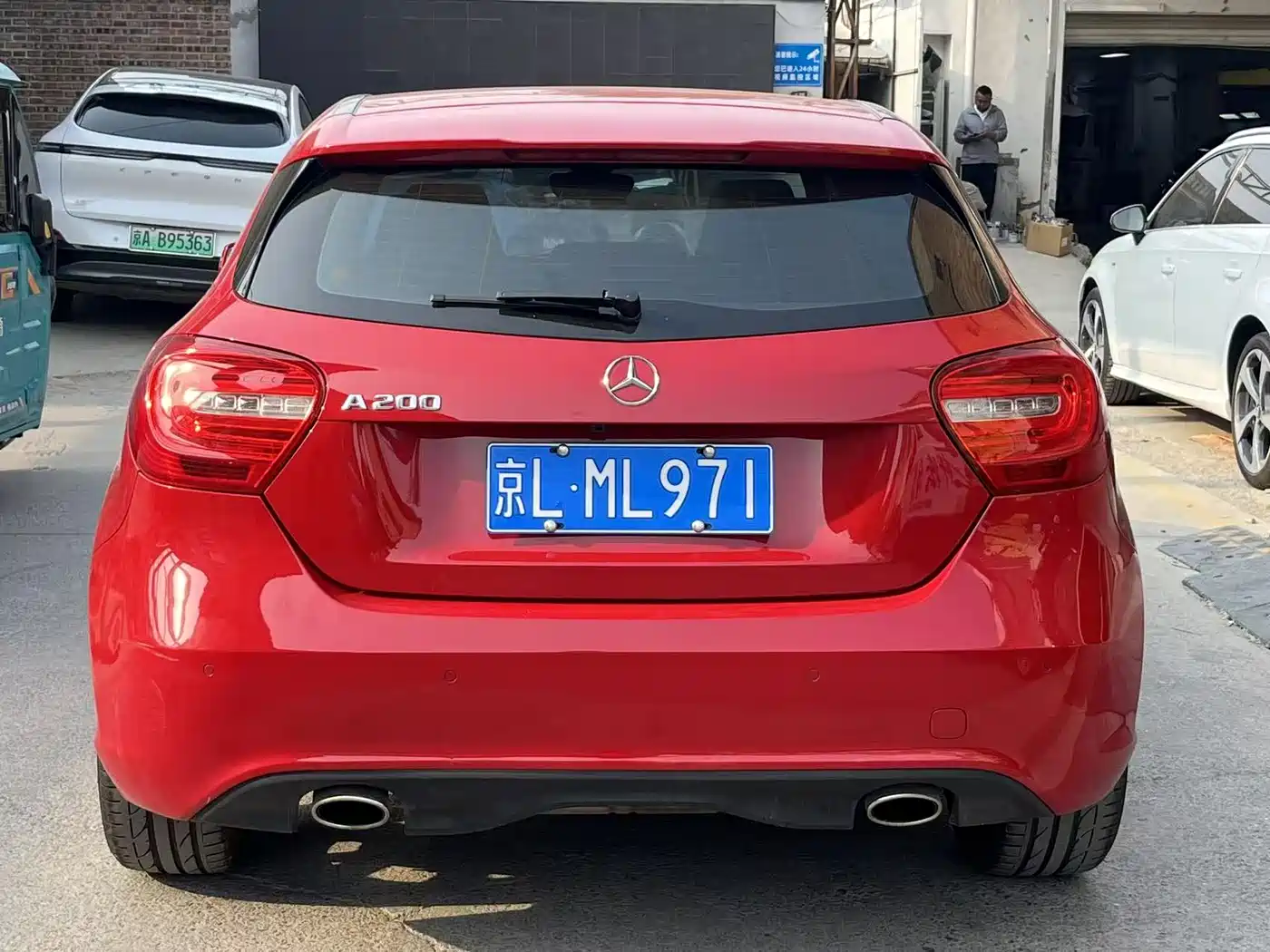 Mercedes-Benz A-Class (Import) 2015 A 200 Fashion фото 15