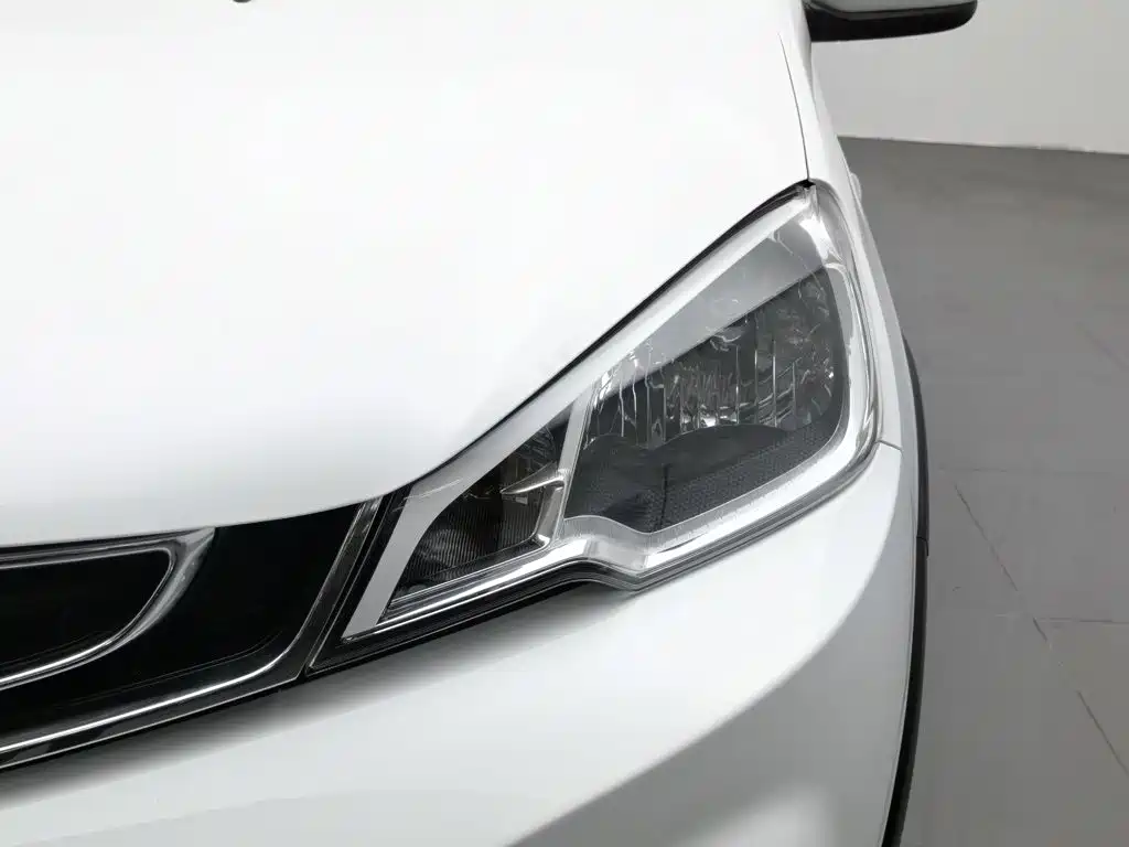 Geely Yuanjing X1 2019 2017 1.3L Auto Player Edition