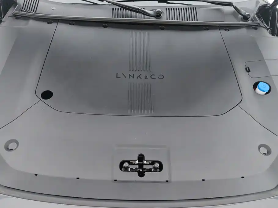 Lynk & Co Z10 2026 2025 95kWh 766km RWD Max